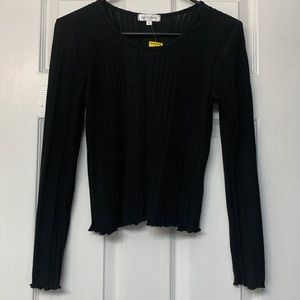 Tilly’s White Fawn XL black long sleeve- NWT